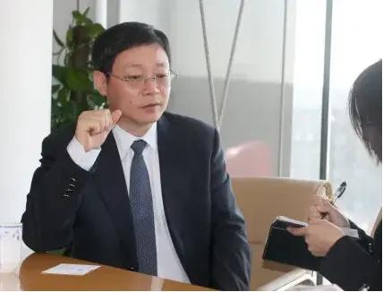 上海大華集團董事長金惠明：149億地產大亨，當過鎮長靠改制上位