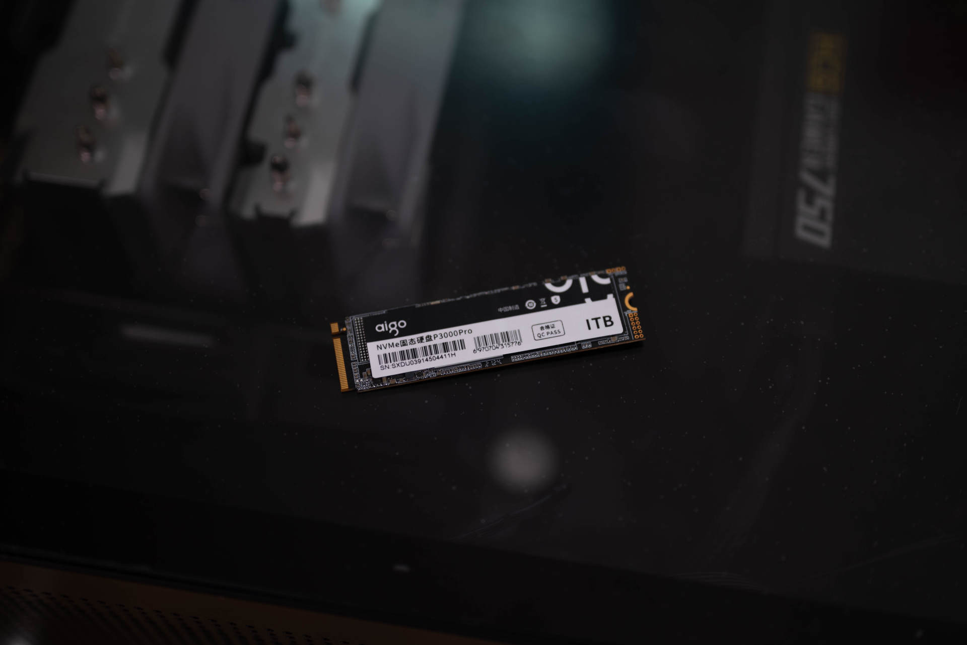 标称3500MB/s的aigo硬盘，P3000 Pro表现出人意料，闪存颗粒大不同