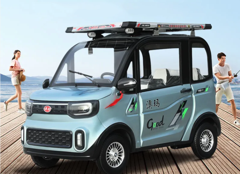 全封闭油电四轮车价格3款8000多元的老年代步车