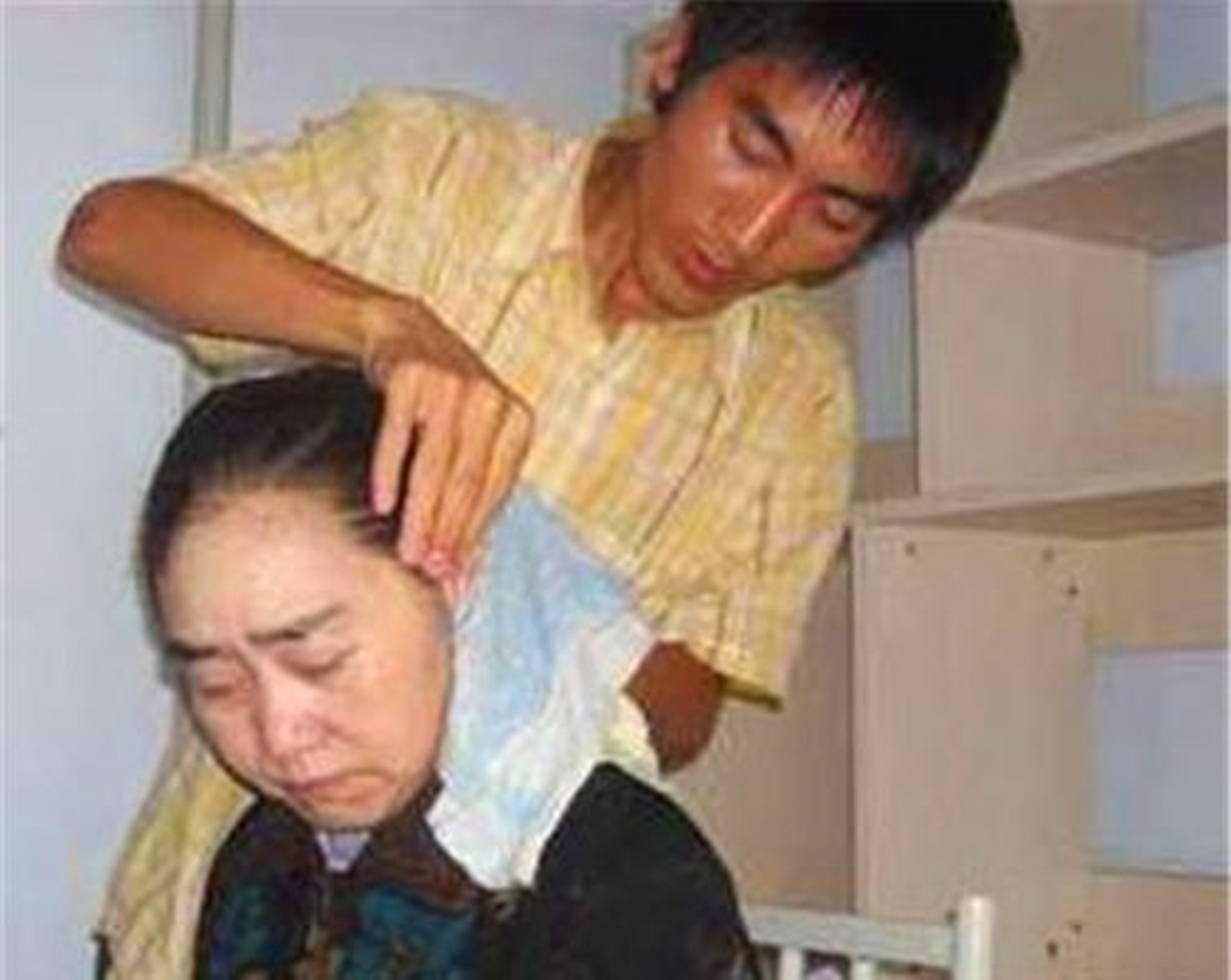 2008年，“贵州孝子”刘秀祥背着母亲上大学，如今怎么样了？