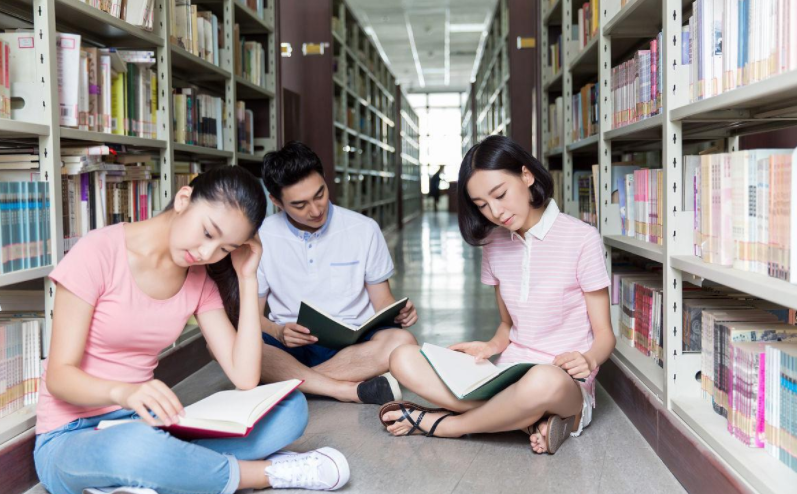 2022第二次八省联考公布成绩，物理和数学成绩惨淡，不尽如人意