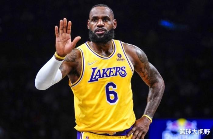 nba球员的收入主要有哪些(新赛季NBA十大高薪：字母哥第七，詹姆斯第四，第一无可非议)