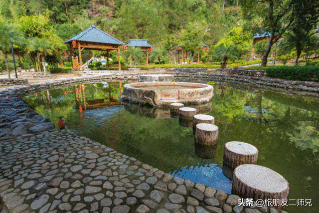广州出发-阳山2天游｜游峡天下，第一峰天泉景区、泡高山温泉