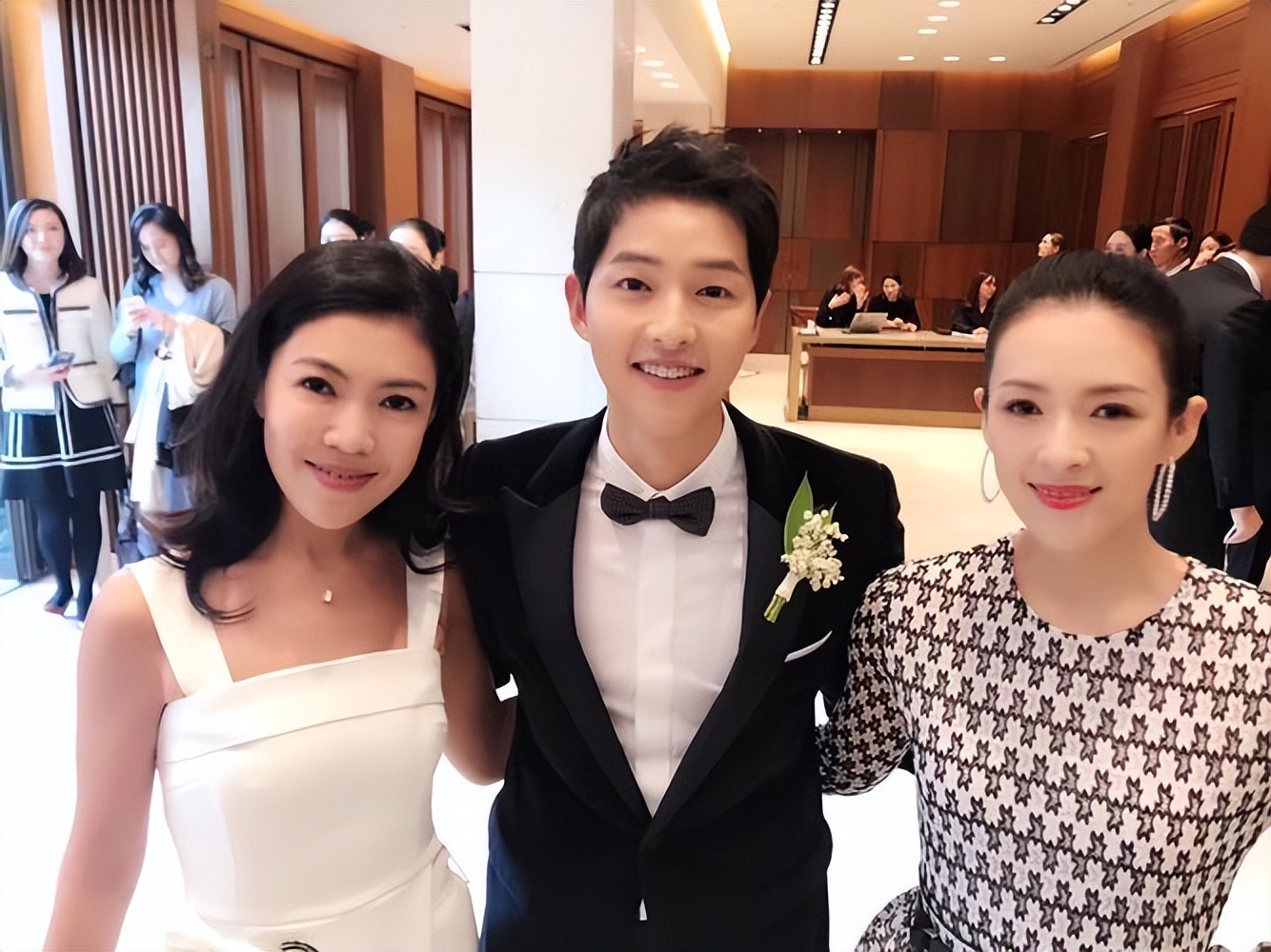 从“时尚女魔头”到“过气主编”，苏芒到底经历了什么？