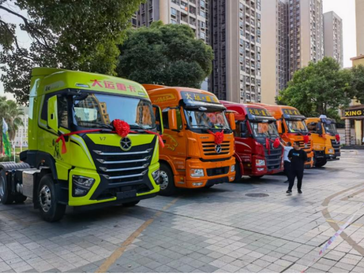 倒短拉煤炭出勤可靠 大運V7牽引車(chē)未來(lái)可期