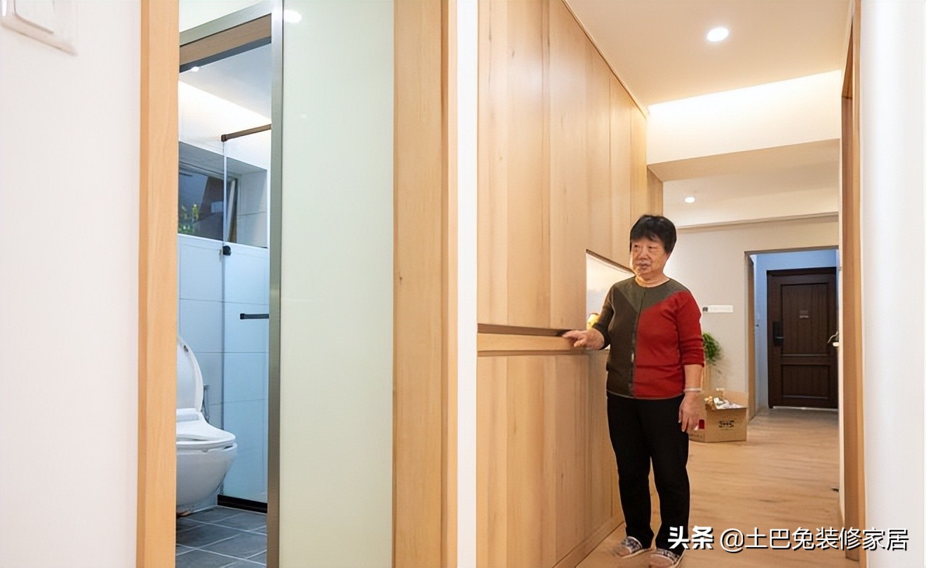 [裝修設計]95㎡老破小堆滿雜物無處站腳，設計師狂打17㎡收納櫃，煥然一新