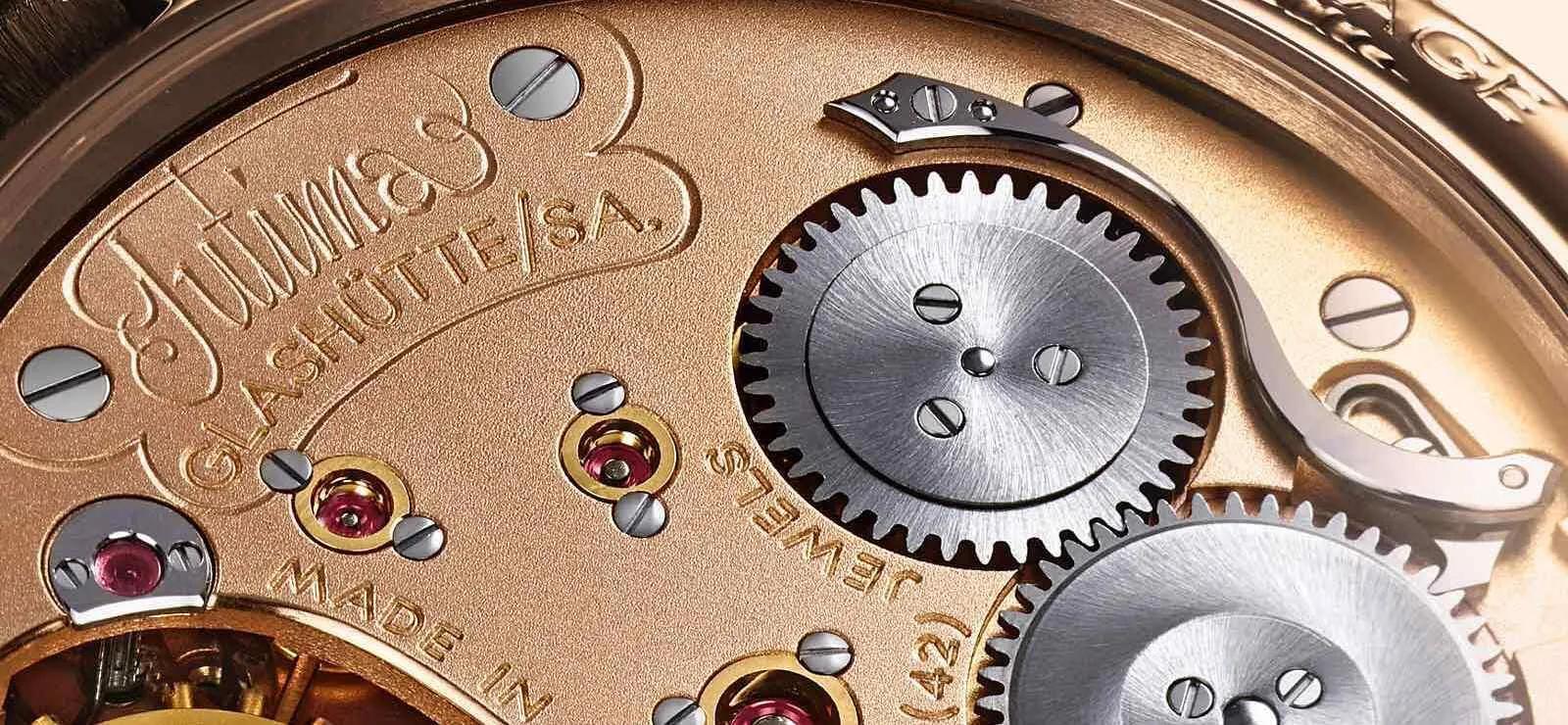 这枚手表能换两辆保时捷？