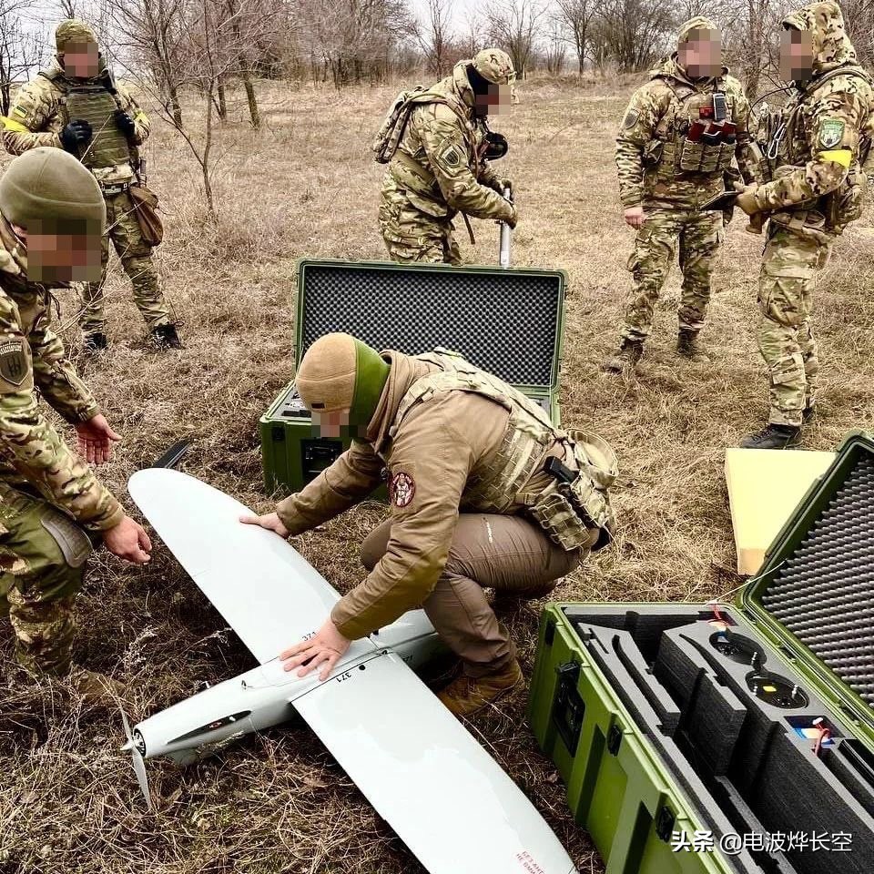 �ڿ����������˻���ս���߱����ء����Ρ����������ٱ任��ֱ��