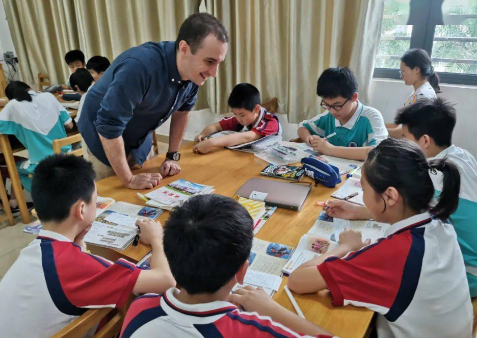 为啥要将英语踢出高考？学生的理由很中肯，但依然不能踢出考试