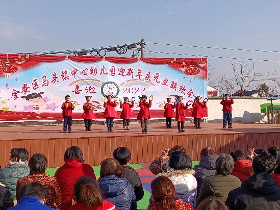 凝心聚力，家园共育，舞出精彩，舞出人生