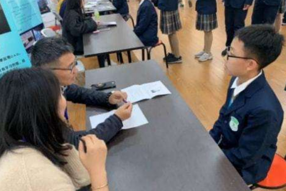 幼儿园小朋友的简历火了，比大学生还牛，被称作是“复”二代