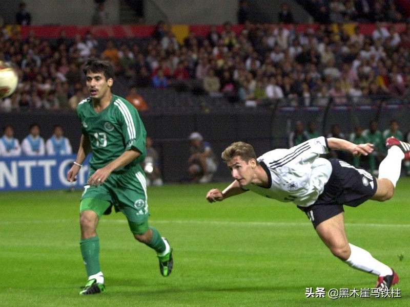 德国战沙特世界杯(2002世界杯沙特耻辱0-8完败德国，国足侥幸避免排名垫底)