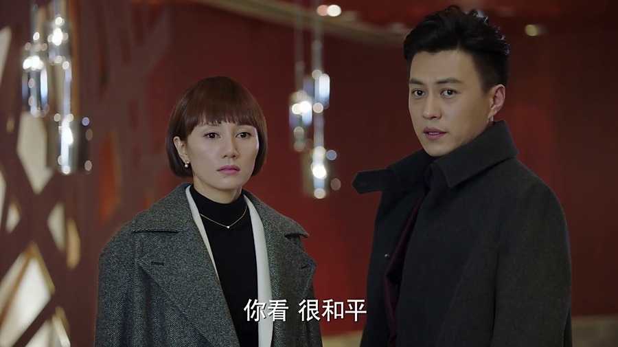 《我的前半生》：看懂唐晶对老金的警告，就能懂她不嫁贺涵的真相