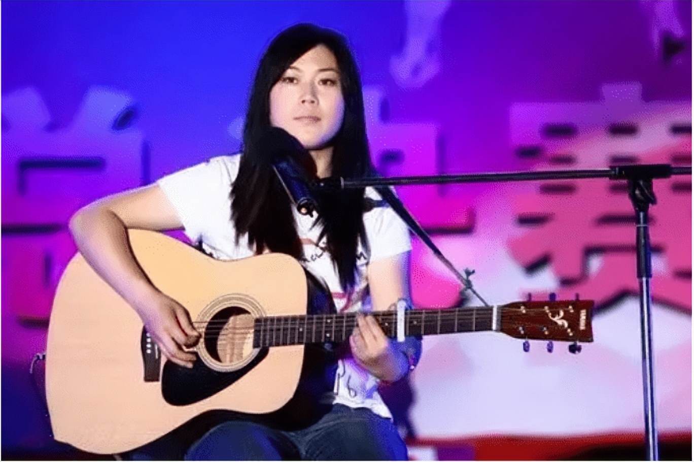 11年前凭春晚走红,发誓要做第二个董明珠的