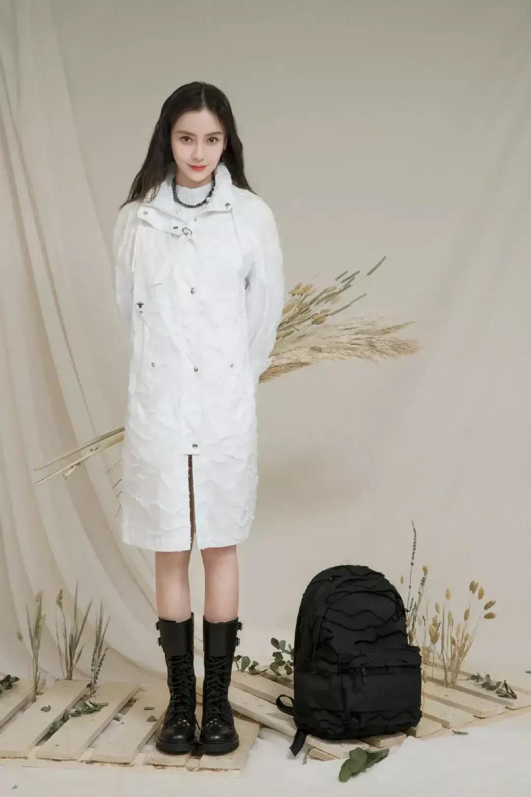 Angelababy:温婉大方，优雅迷人，魅力四射