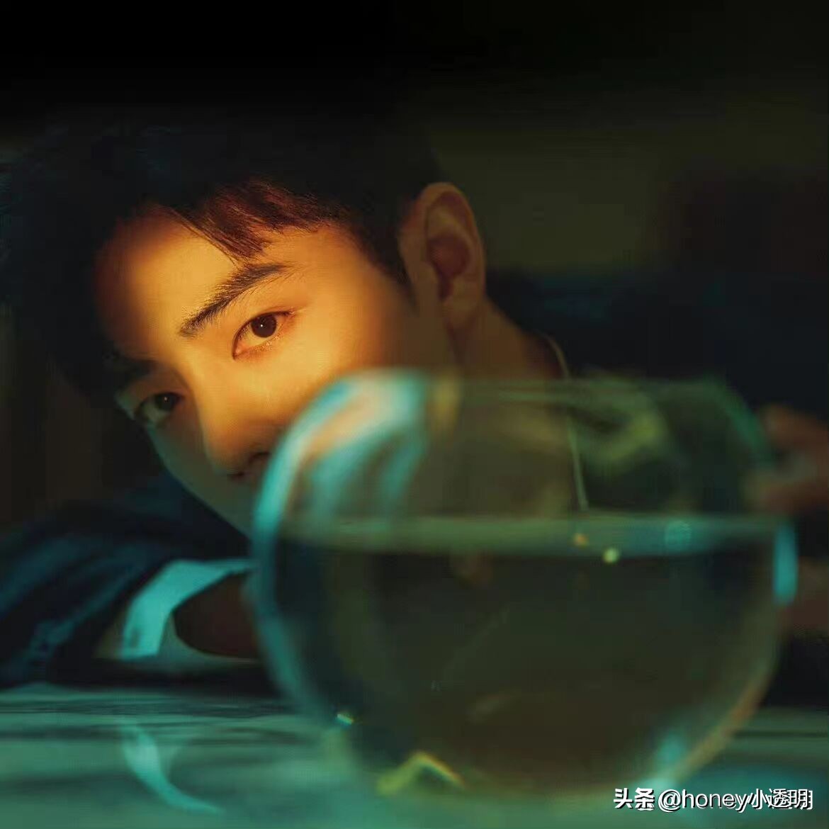 肖战代言新养道,蒙牛第四次寻求合作!粉丝不计前嫌,有大格局