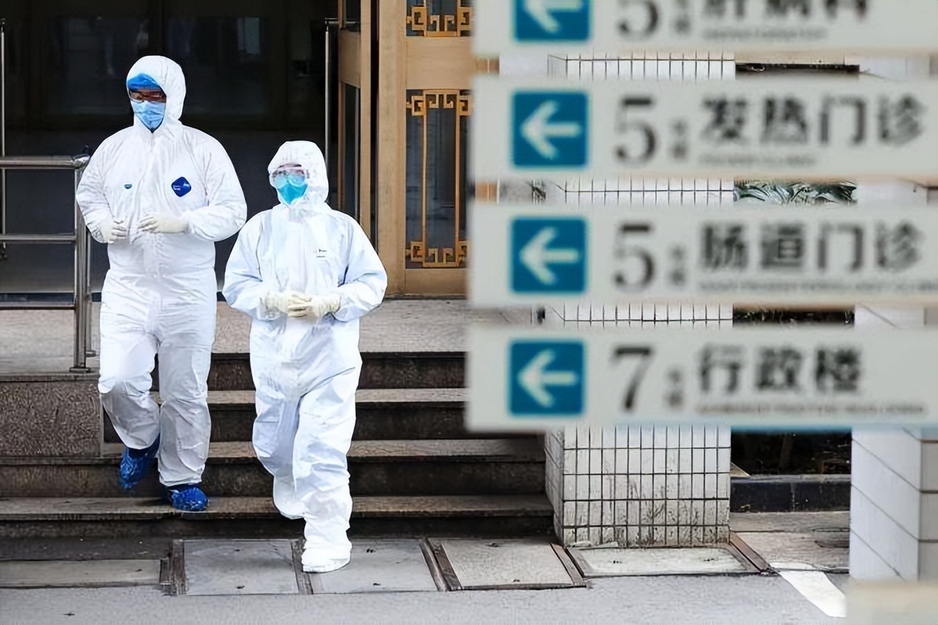 赵丽颖援助上海物资被扔进垃圾桶？回应来了，当事人发声