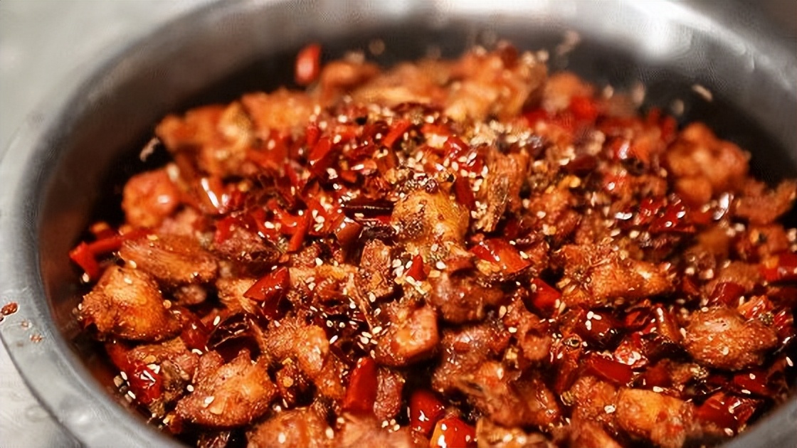 沒有火鍋和串串，川菜還能風(fēng)光起來嗎？｜案例