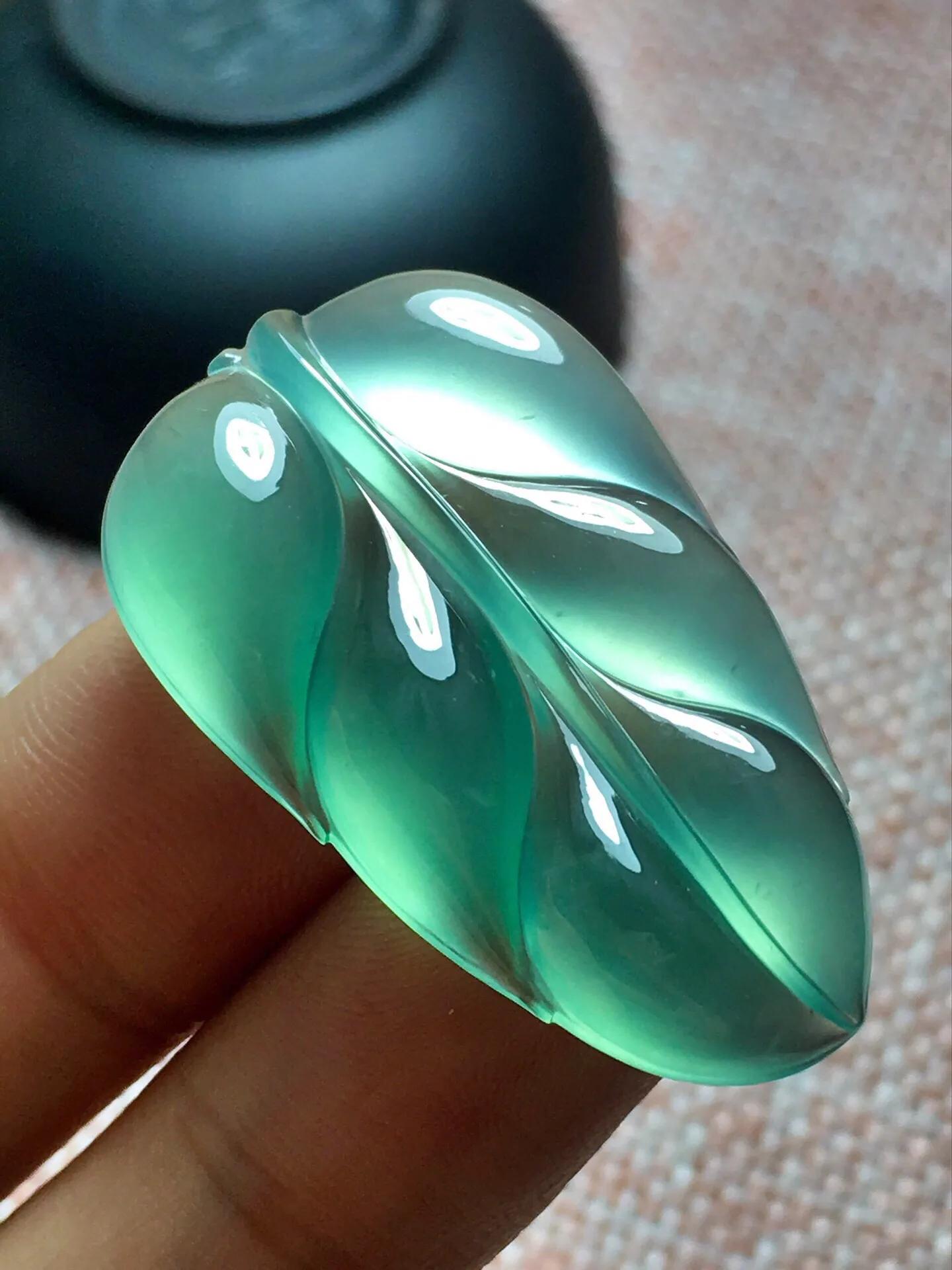 翡翠叶子吊坠图集①