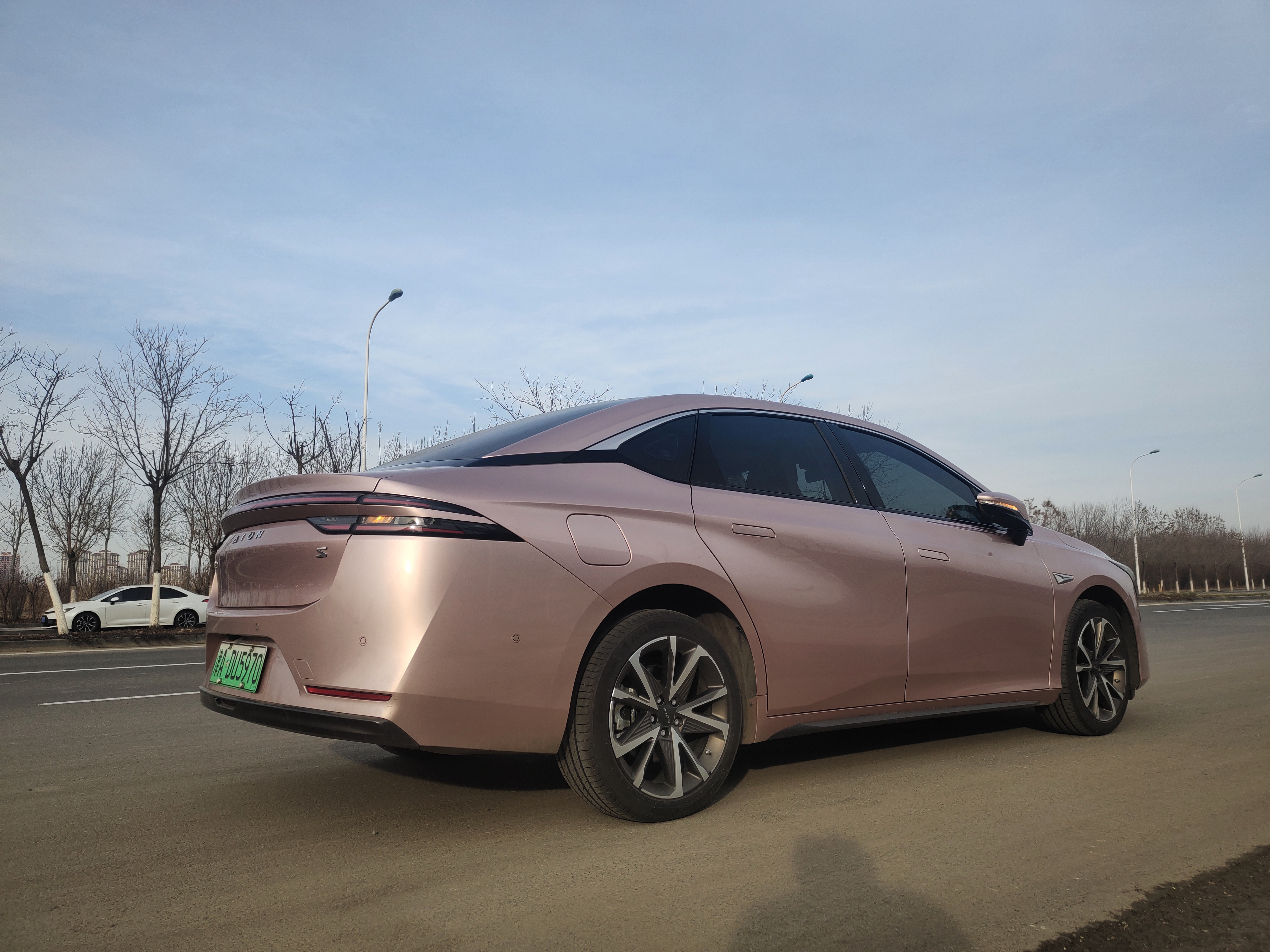 全能的家用新能源 广汽埃安AION S Plus试驾体验