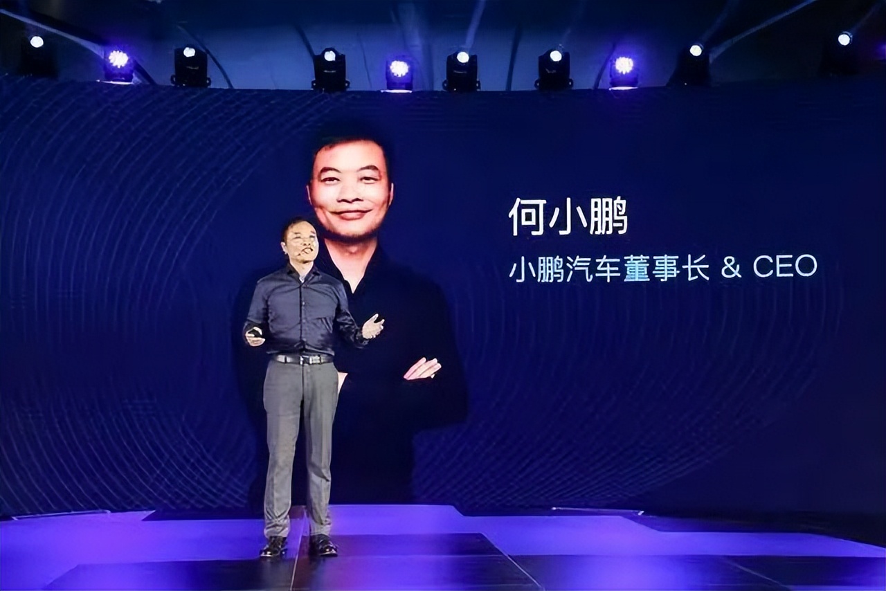 裁员、亏损，小鹏汽车争议不断，何小鹏却只想“上天”