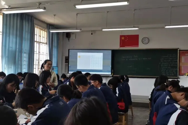 271教育丨“双减”下的271BAY 智慧课堂