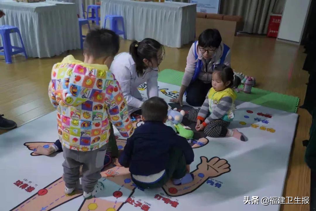 “福建省中医养育进校园”活动走进托育园，中医药文化普及再往低龄化延伸