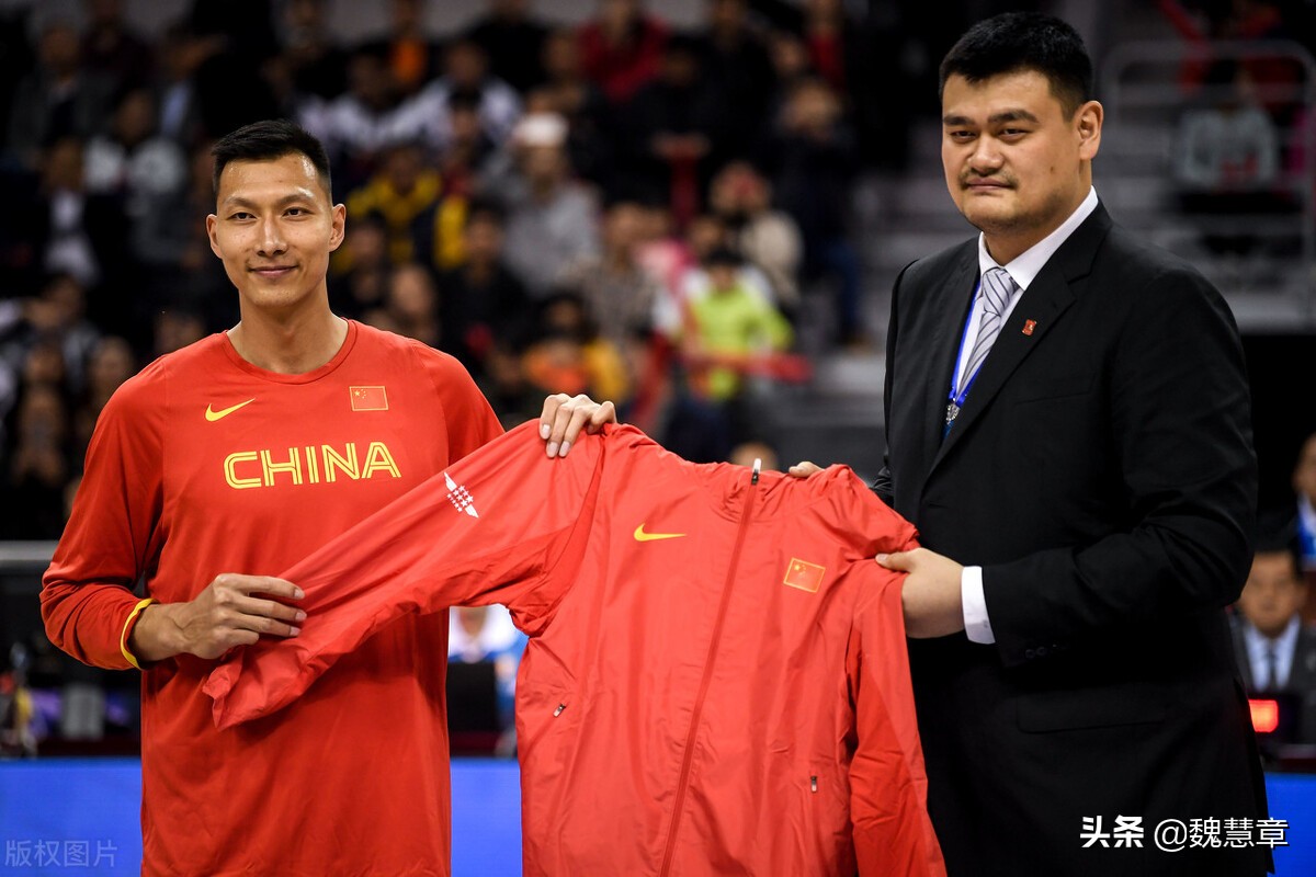 nba为什么只能打3节(甩锅体能！主帅杜锋要给全国球迷一个解释，第四节为什么只得3分)