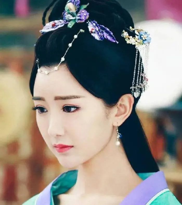 这10个女星，明明长得清纯无辜，演起“蛇蝎美人”却一个比一个狠