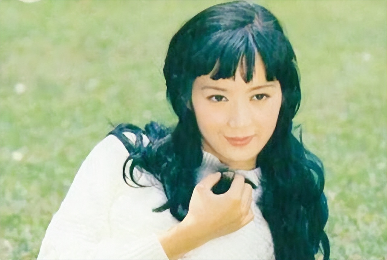 80年代著名女星龚雪，因“流氓案”远走美国，如今过得怎么样了