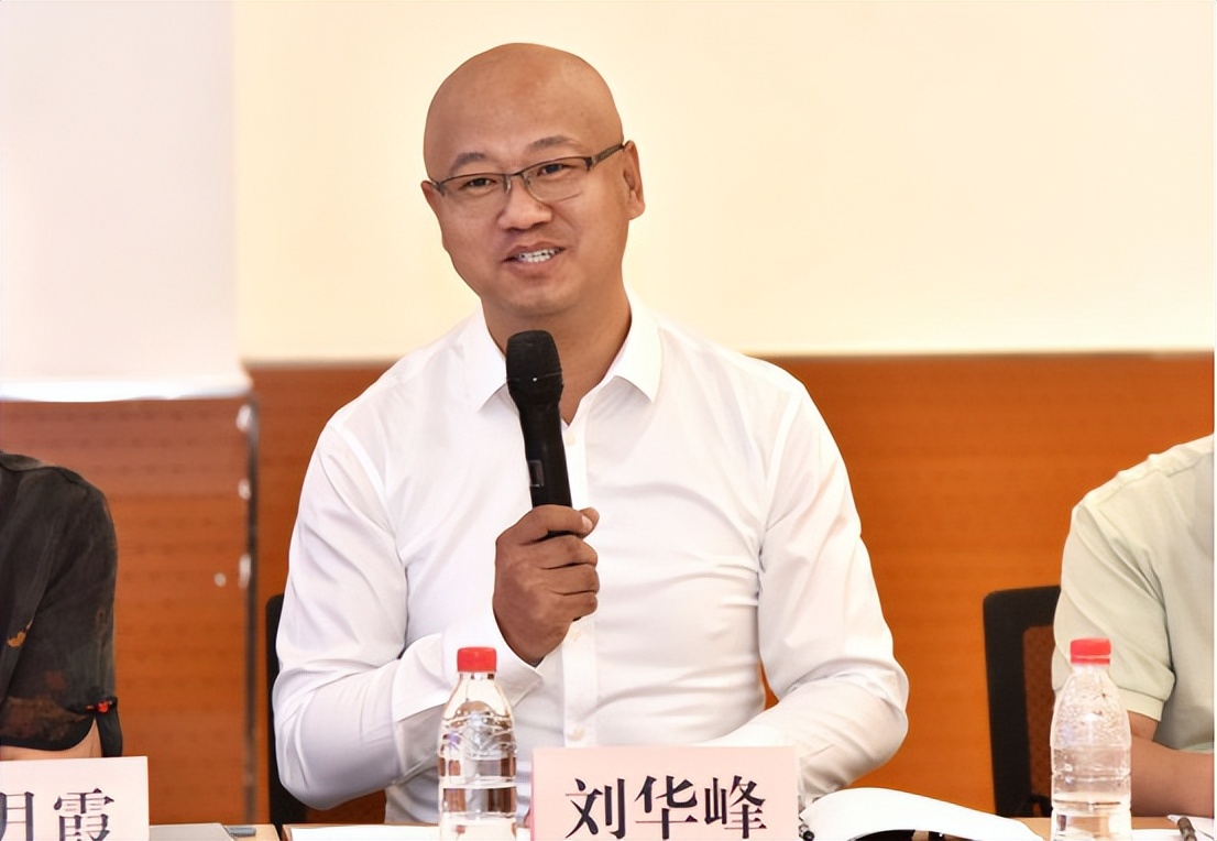 呼和浩特第八屆網(wǎng)絡(luò)誠(chéng)信宣傳日暨2022年首府網(wǎng)絡(luò)名人座談會(huì)召開(kāi)