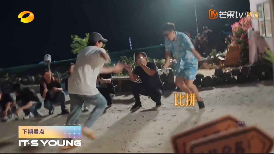 李荣浩化身“粉刷匠”容声WILL健康冰箱探鲜蘑菇屋欢乐时光