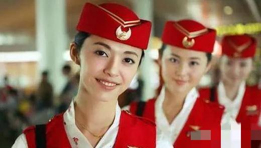 同样是“空姐照”，把林志玲和杨幂等女星放在一起看，差别出来了
