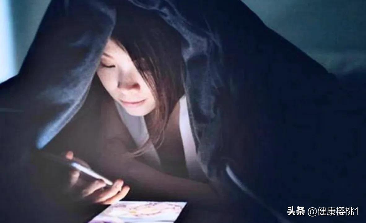 偷看“成年人网站”以为无人知道，手机有以下情况要注意了