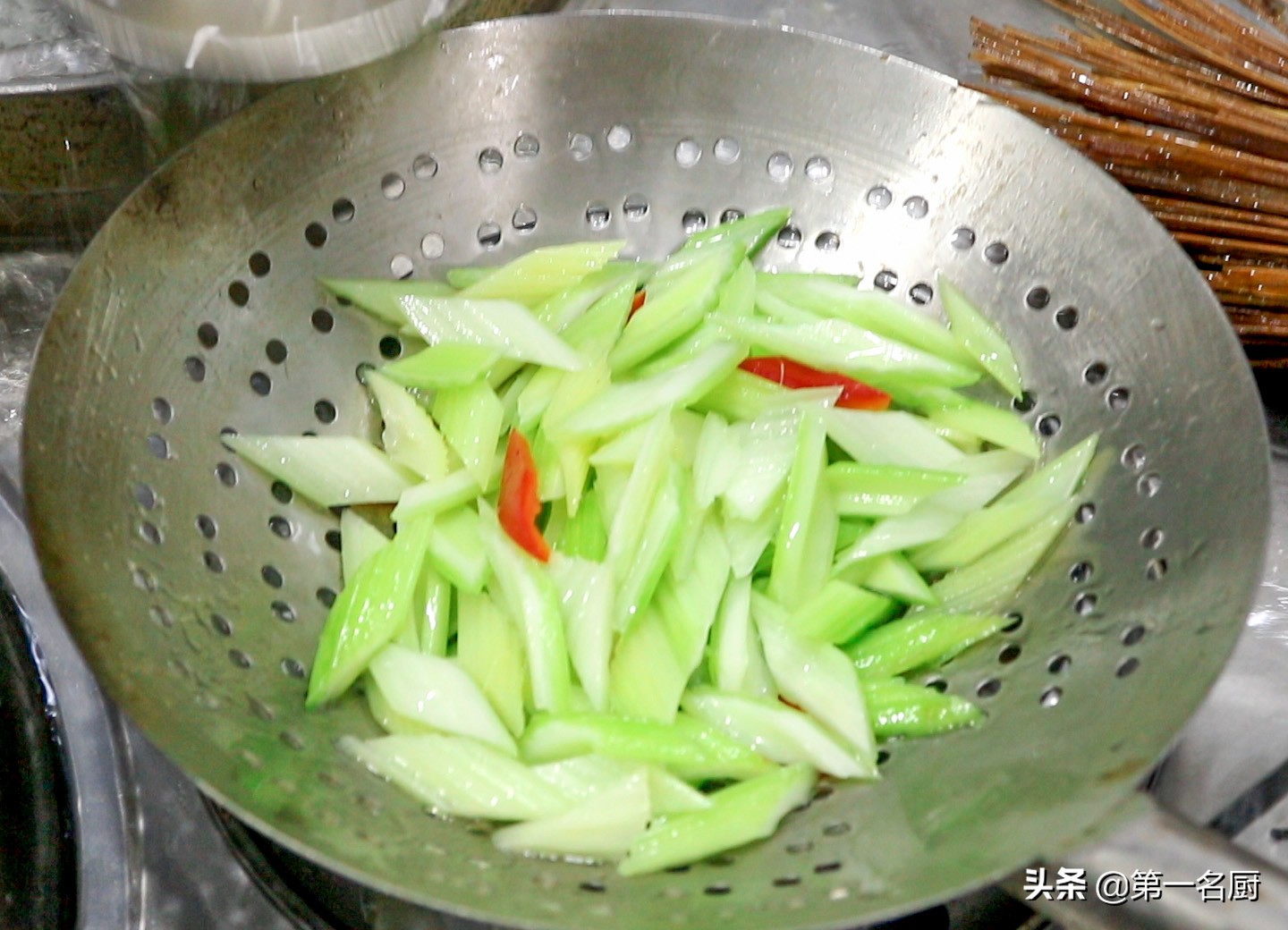蛋白质高的食物排行榜（这五种蛋白质高的食物你了解多少）