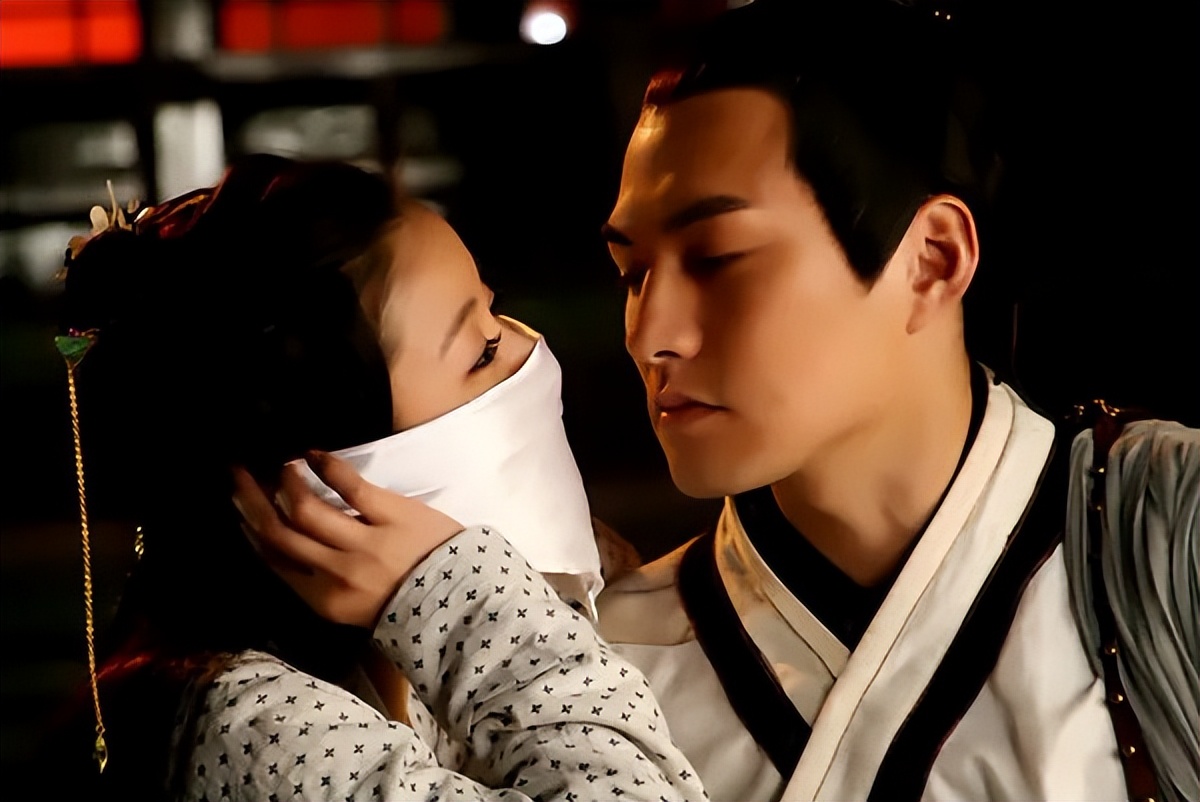 五官不端正就别演古偶了，所谓“玉面小郎君”，还得看这10位明星