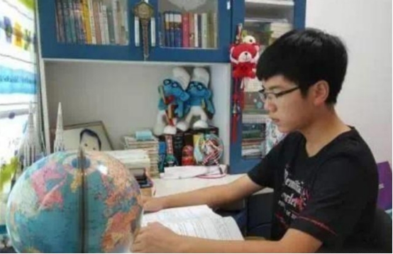 让北大苦等3年，降200分也要录取的浙江少年，到底有什么资本？
