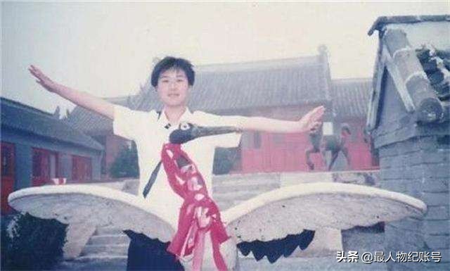 独生女曹茜：父母送她出国留学，她却21年不回家，到底是为什么？