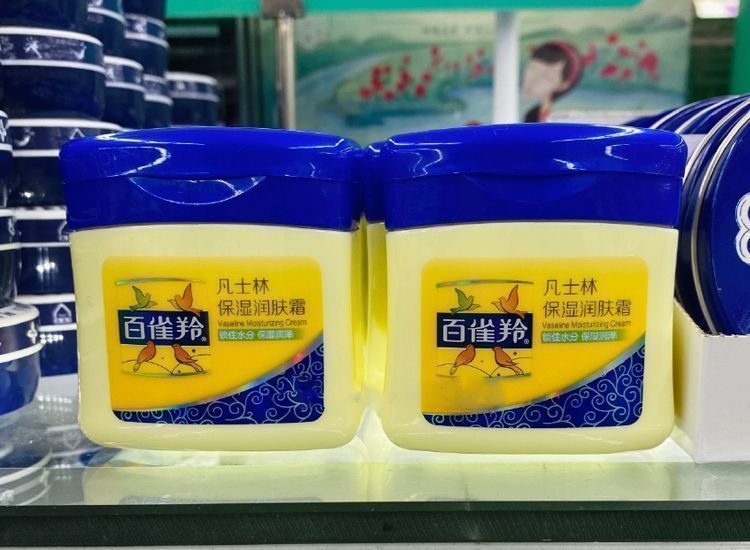 买年货时，逛超市看到这5个“老国货”，别嫌弃！包装丑但很好用
