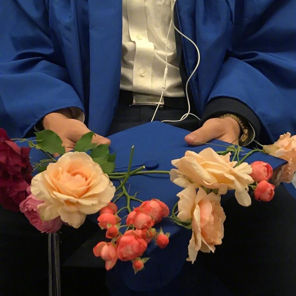 陈奕迅《十年》:“如果那两个字没有颤抖”，到底是哪两个字