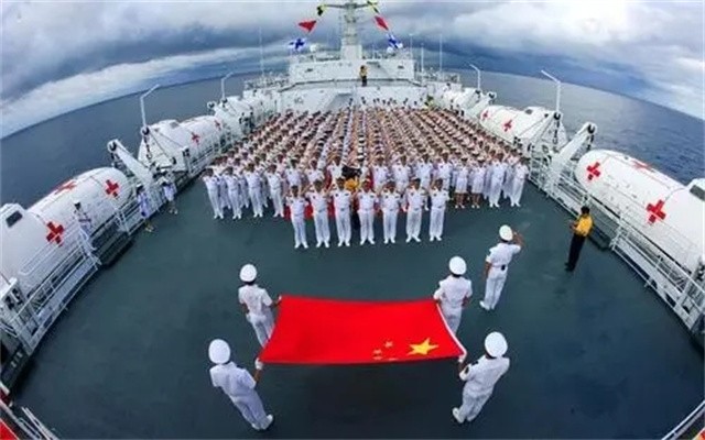 һ����ս������½ս�ӽ���ռ�Ϻ�������˭Ҫ˭������