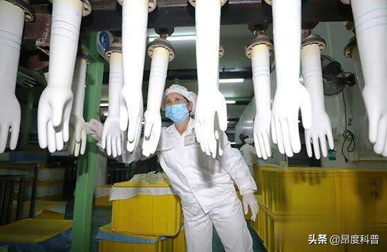 疫情期间“避孕套”销量不增反减，厂商转行做手套，背后有何原因