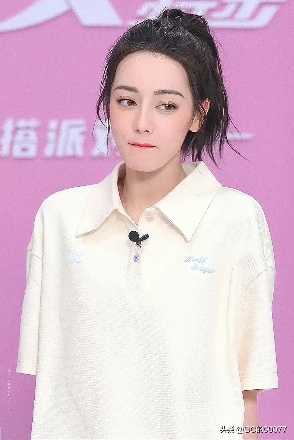 明星图片迪丽热巴特步