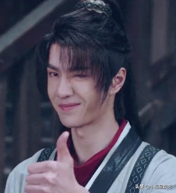 盘点“歪嘴杀”的13位明星，个个惊艳到糖分超标，帅到心坎里了