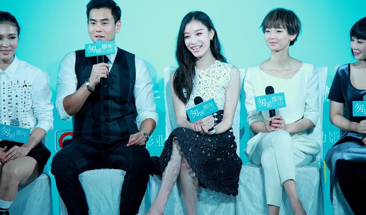 “网瘾女星”何泓姗：为了买皮肤才接戏，曾在演技上胜过倪妮