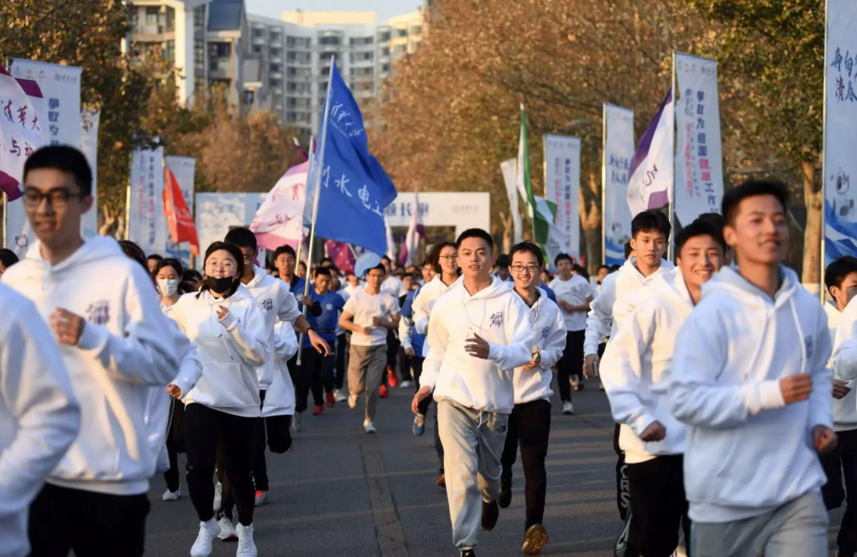 985高校“男生”比例更高？清华男女比7:3，中科大女生不到2成