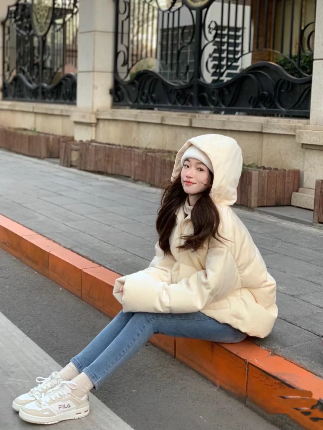 光面羽絨服染色了怎么去除？簡單的幾個小方法，幫你輕松解決