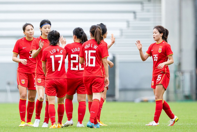 奥运女足赛程(2-0到3-2！中国女足追击“元年冠军”，上限3-1取胜，4巨头要发力)