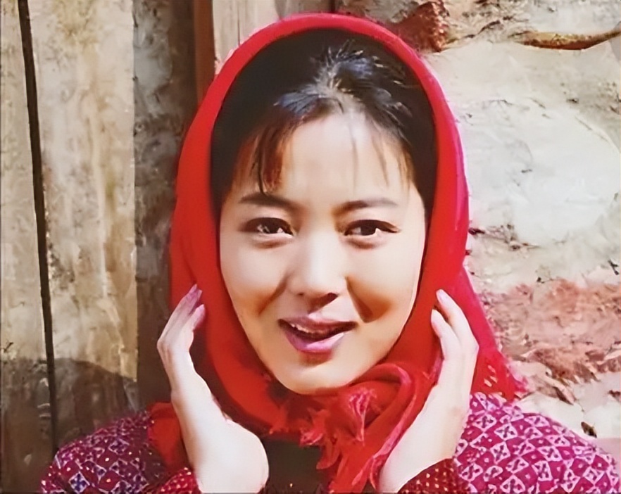 《山海情》里的热依扎，这教科书式的演技惊艳了