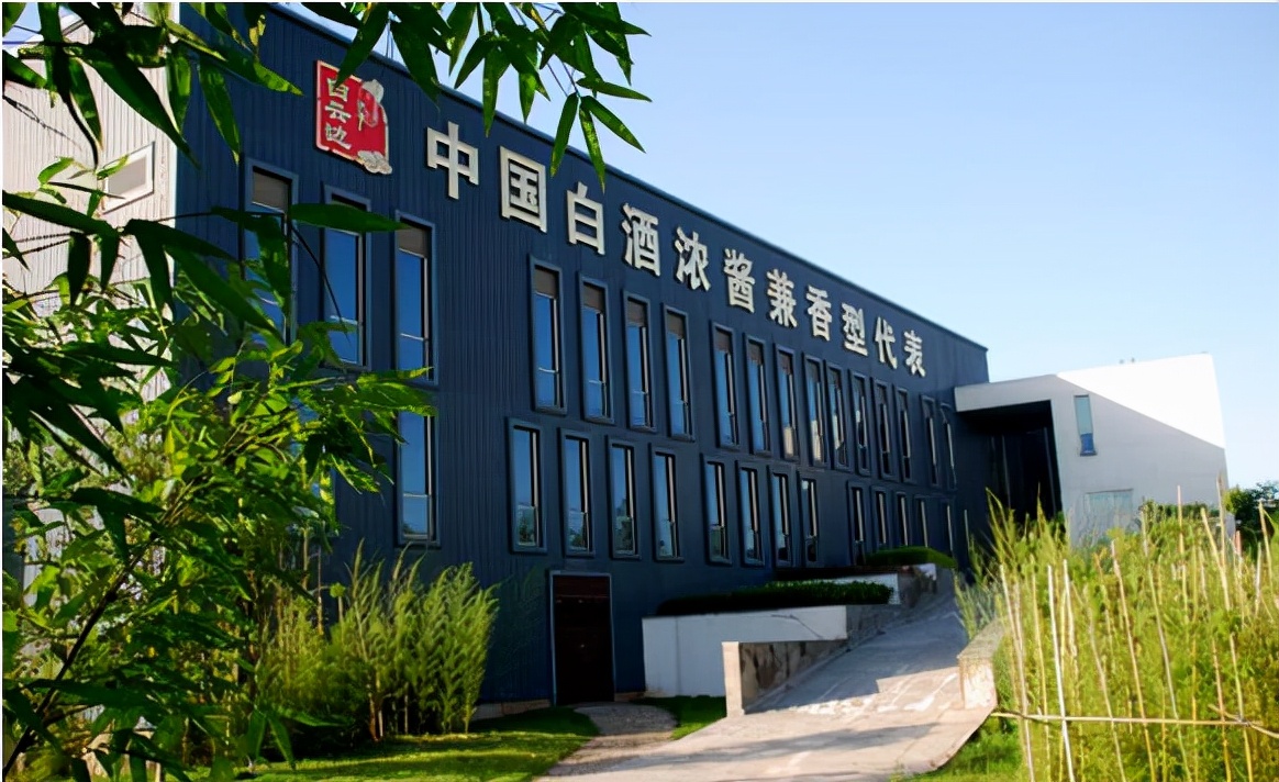 湖北十大名酒排行榜：谁才是真正的湖北酒王？